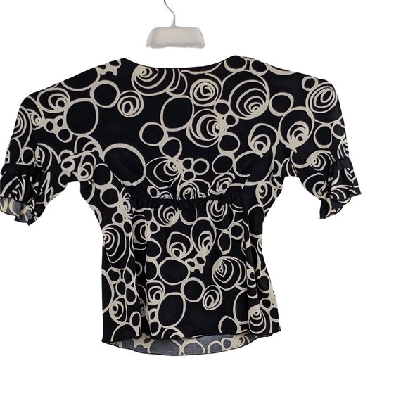 Max Studio Medium Black/Cream polyester Blend Circle Pattern Short Sleeve Top - Picture 2 of 11